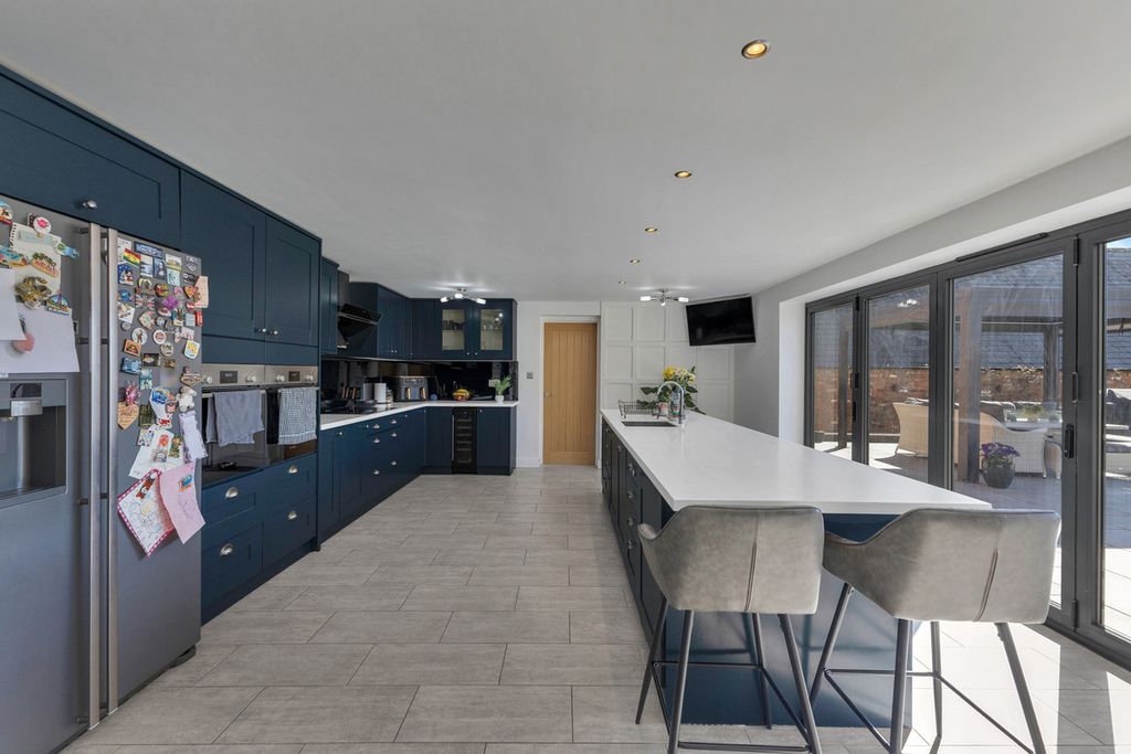 Additional image 7 of 6 bed detached house for saleGarlands Lane, Barlestone Nuneaton CV13