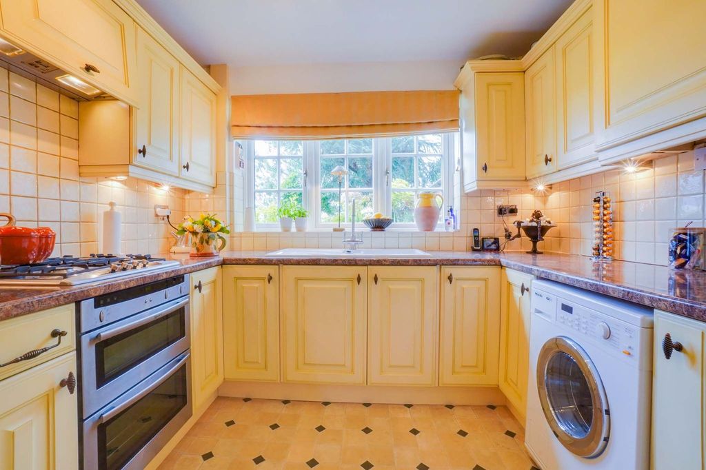Additional image 12 of 4 bed link detached house for saleSt. Catharines Way, Houghton-On-The-Hill, Leicester LE7