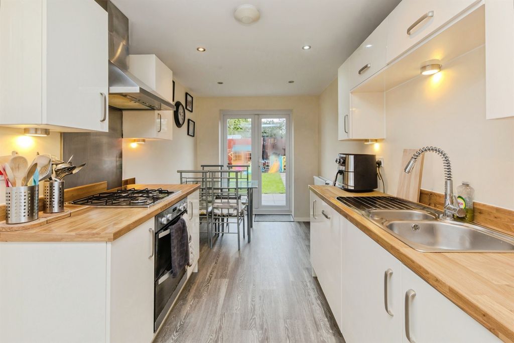 Additional image 3 of 4 bed detached house for saleJames Clarke Road, Winsford CW7