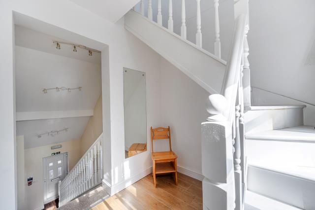 Additional image 12 of 20 bed detached house for salePembroke Road, Woking GU22
