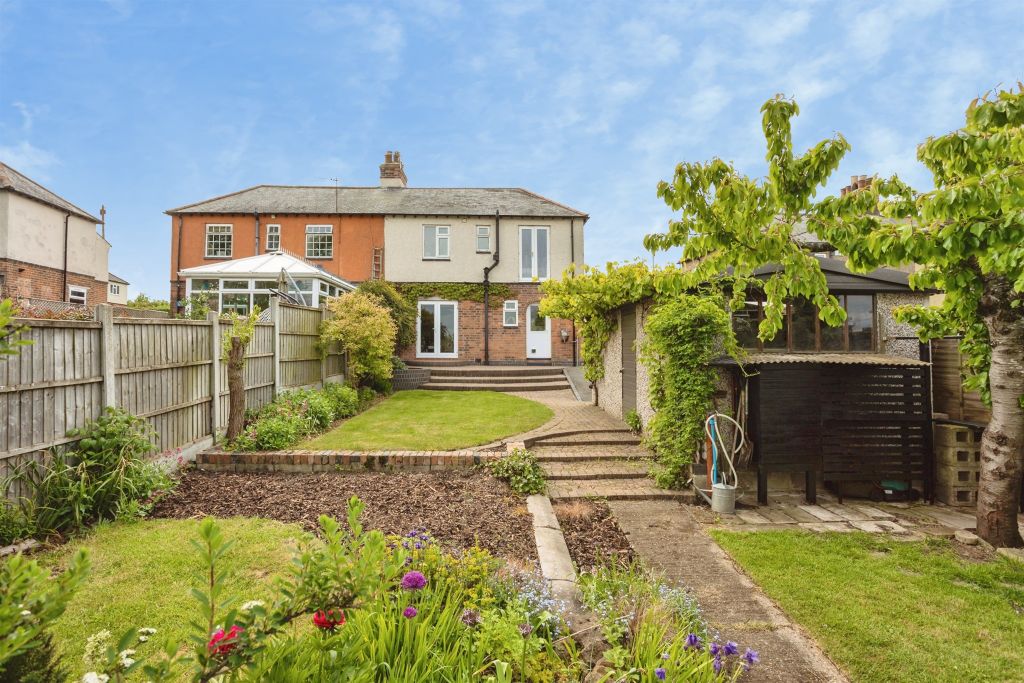 3 bed semi-detached house for saleMelton Road, Asfordby Hill, Melton Mowbray LE14
