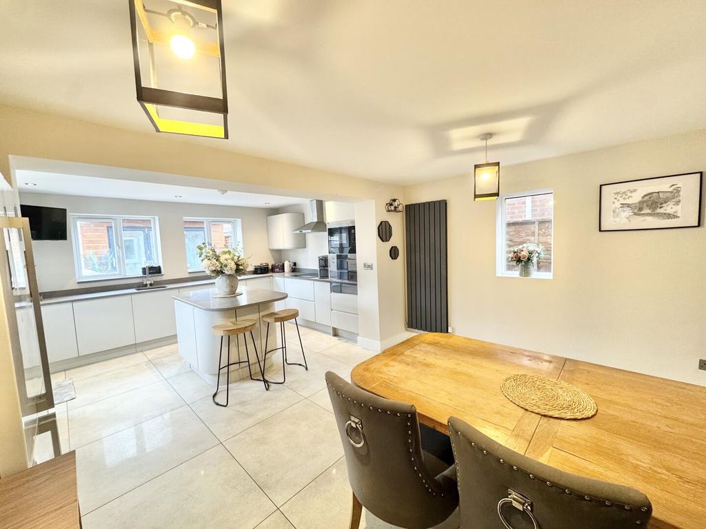 Additional image 7 of 4 bed detached house for saleBrowns Way, Whetstone, Leicester LE8