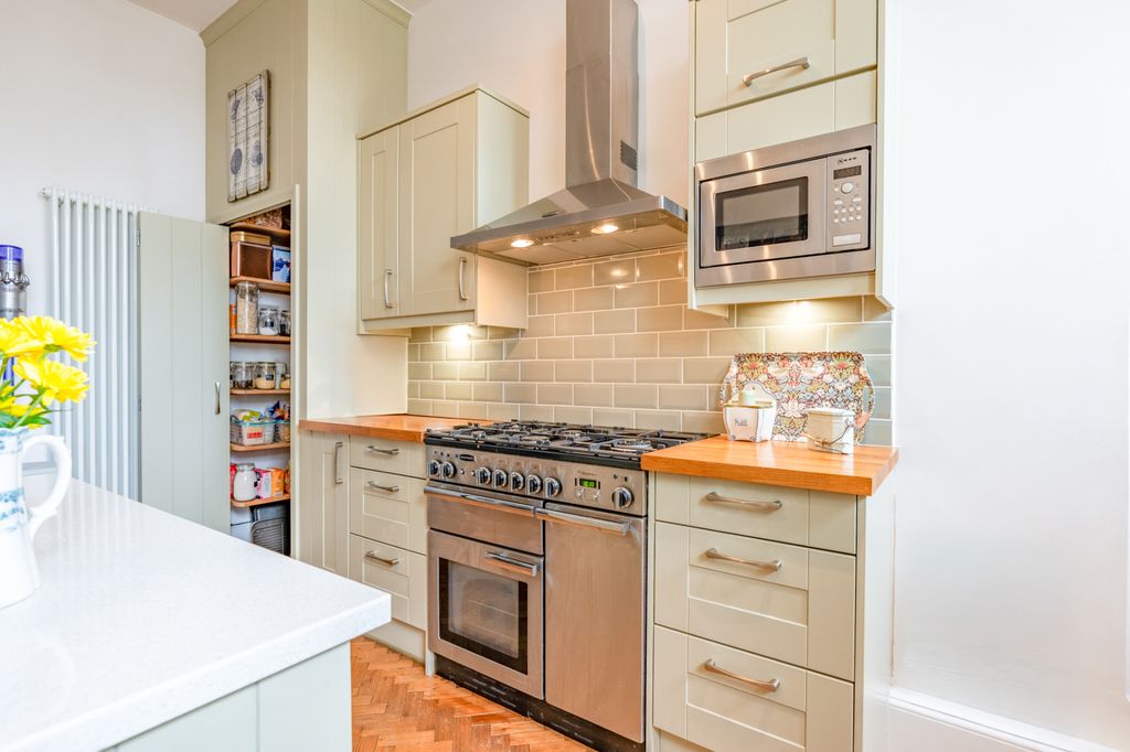 Additional image 5 of 4 bed semi-detached house for saleHeron Lodge, London Road, Worcester WR5