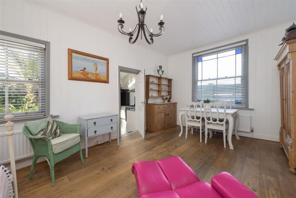 Additional image 12 of 5 bed detached house for saleIsland Wall, Whitstable CT5