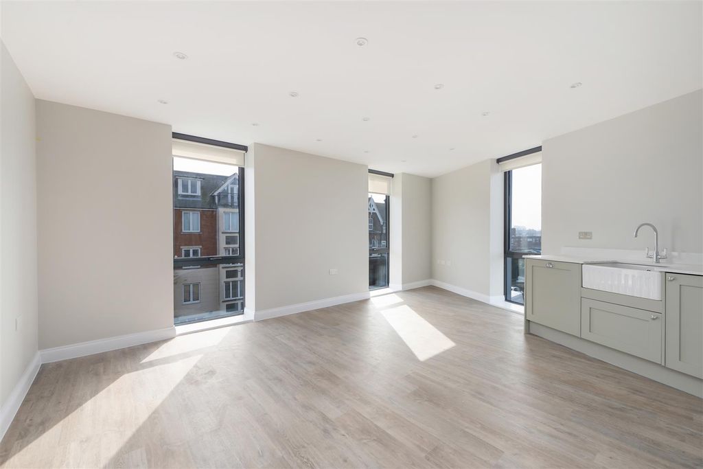 Additional image 8 of 2 bed flat for saleBeach Walk, Whitstable CT5
