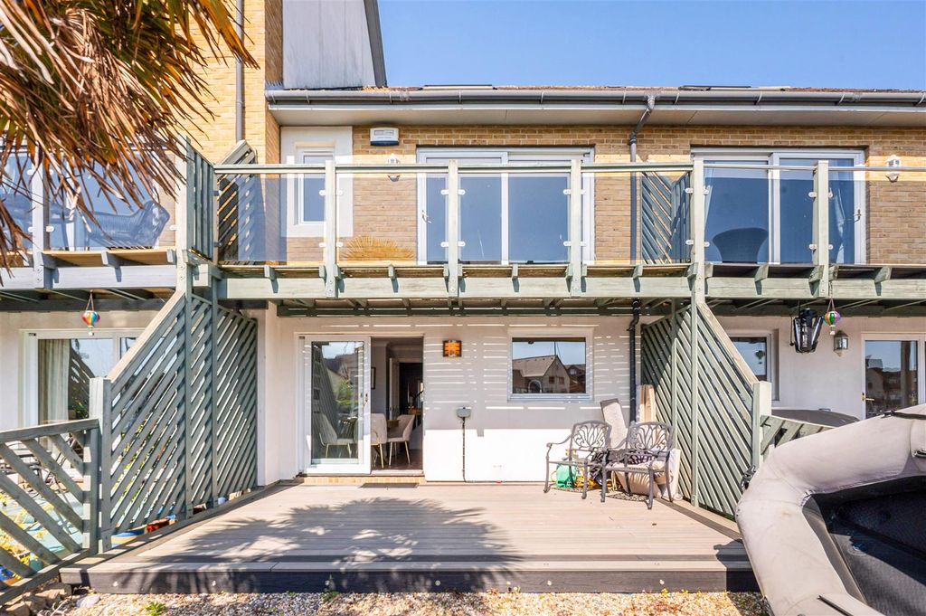 Additional image 16 of 3 bed terraced house for saleBryher Island, Port Solent PO6