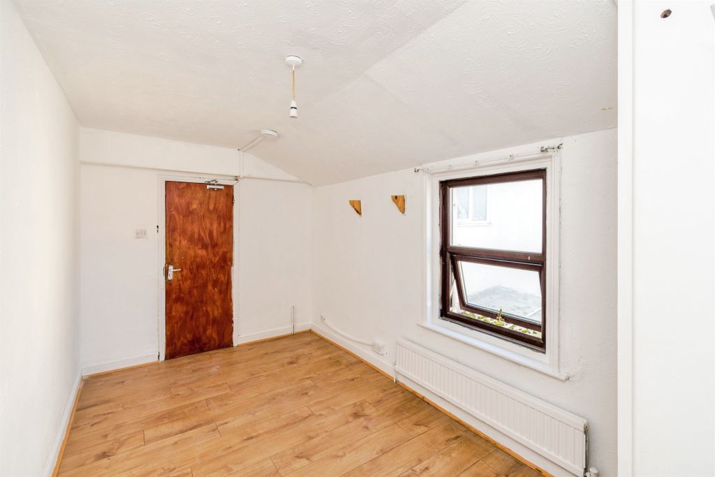 Additional image 15 of 5 bed terraced house for saleNorthumberland Road, Southampton SO14