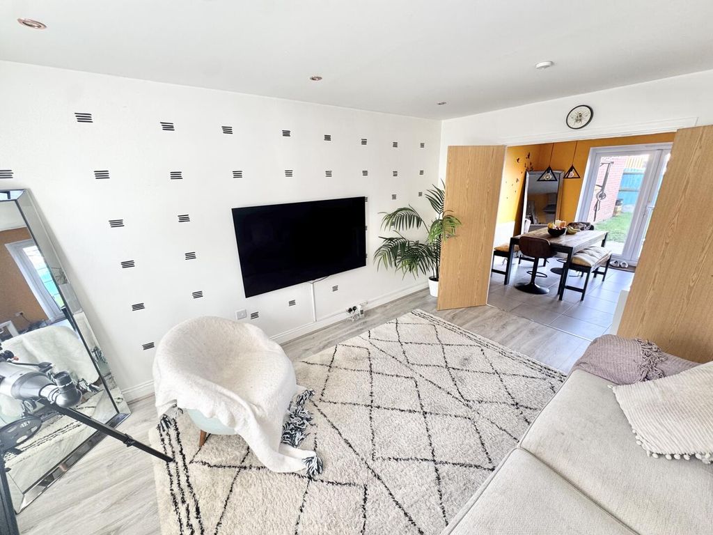Additional image 3 of 4 bed detached house for saleMeteor Way, Whetstone, Leicester LE8