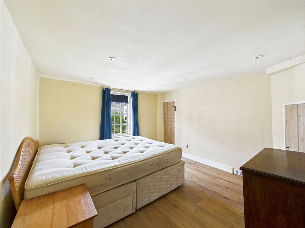 Additional image 7 of 2 bed terraced house for saleBrook Street, Woodbridge, Suffolk IP12