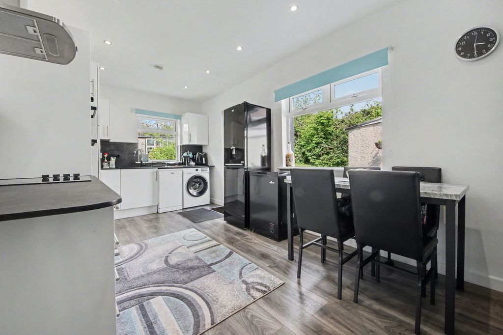 Additional image 2 of 2 bed detached bungalow for saleSouth East Crescent, Sholing SO19