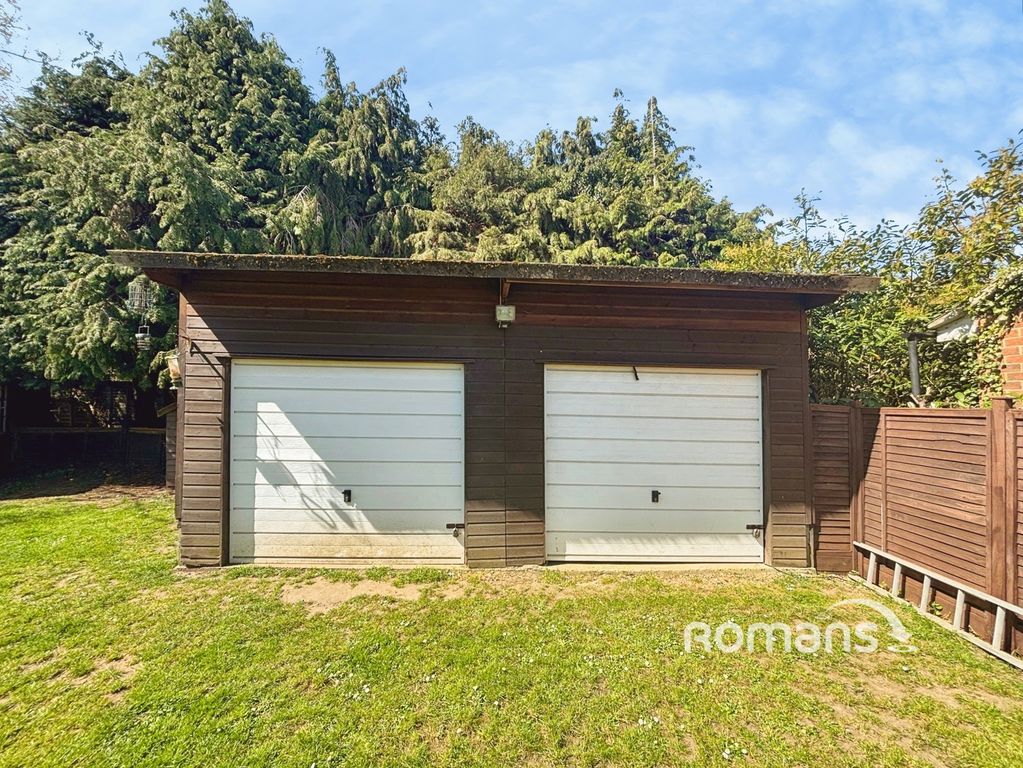 Additional image 11 of 4 bed semi-detached house for saleMoulsham Copse Lane, Yateley, Hampshire GU46