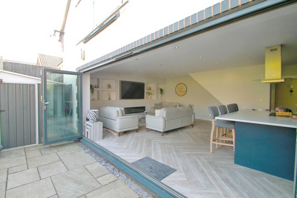 Additional image 29 of 5 bed property for saleFaire Road, Glenfield, Leicester, Leicestershire LE3