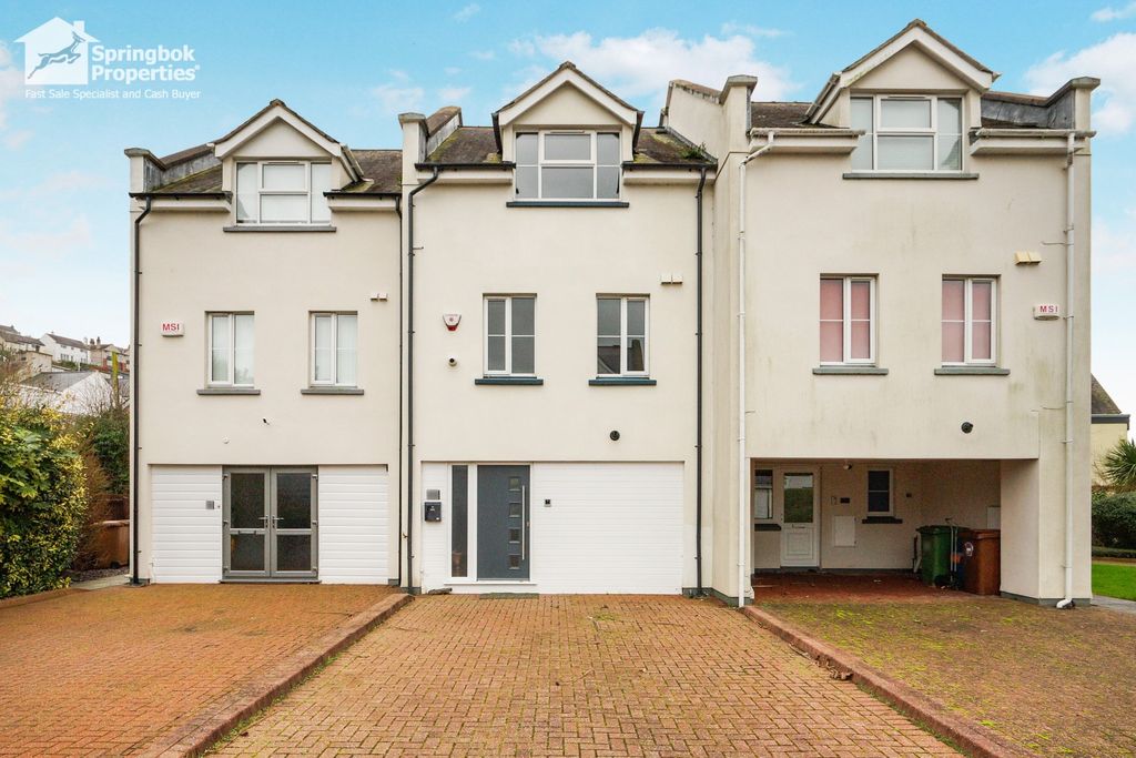 3 bed terraced house for saleHen Gei Llechi, Y Felinheli, Gwynedd LL56
