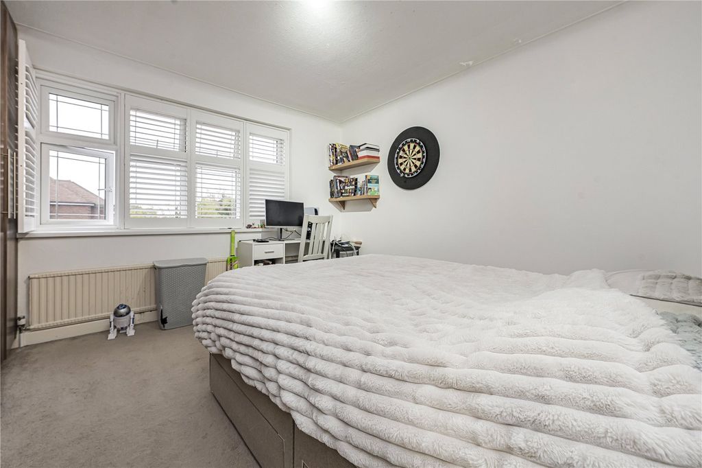 Additional image 8 of 3 bed detached house for saleAvondale Avenue, Old Malden, Worcester Park KT4