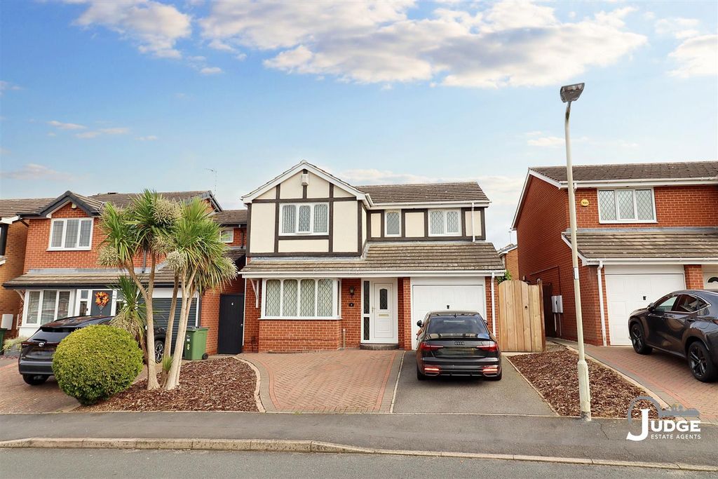 Additional image 2 of 4 bed detached house for saleWheatfield Close, Glenfield, Leicester LE3