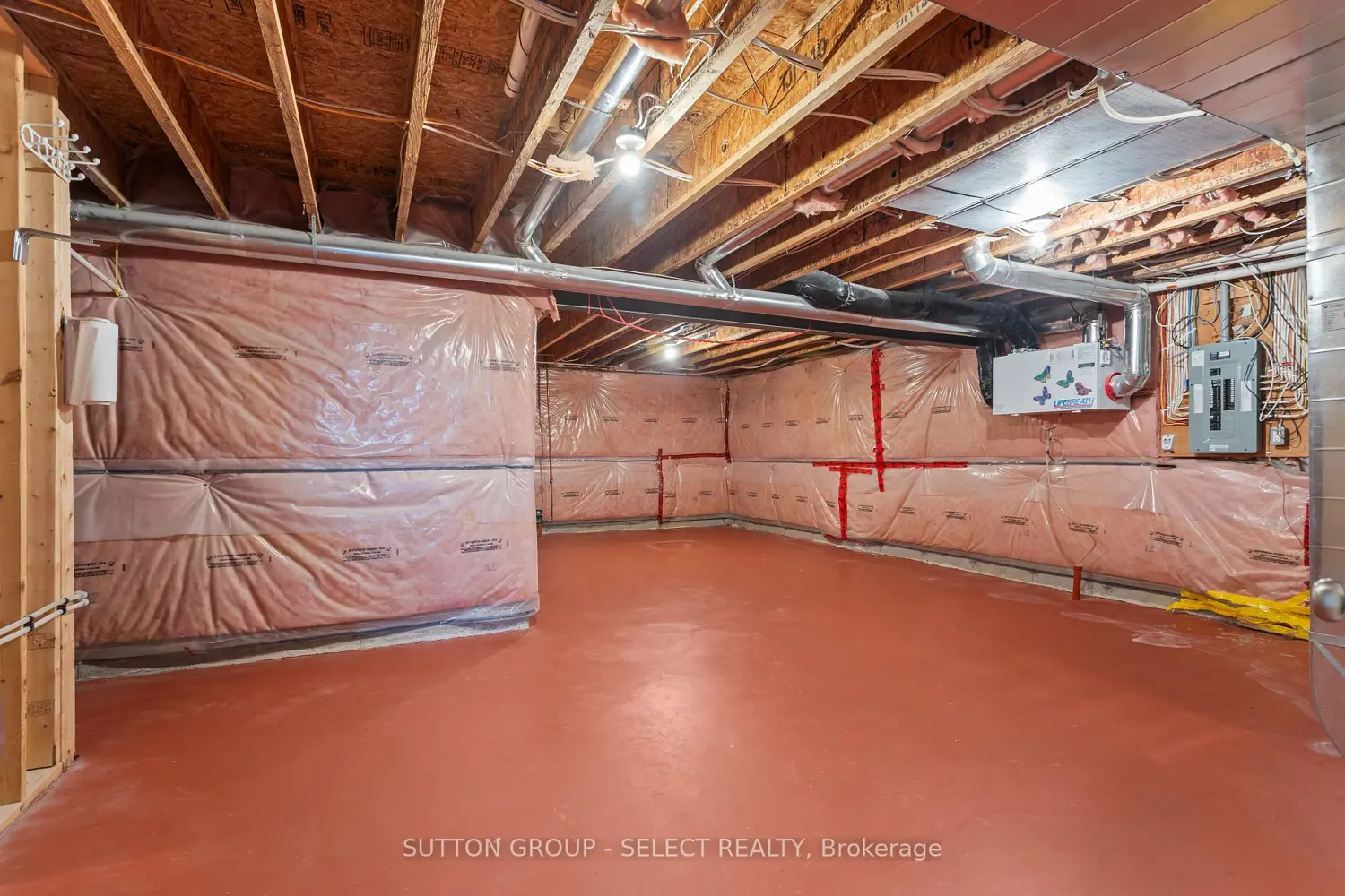 Additional image 18 of 2094 Denview Avenue
