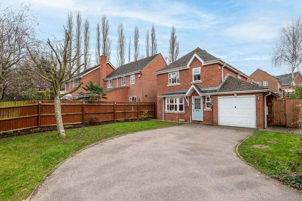 4 bed detached house for saleThe Pyke, Rothley LE7
