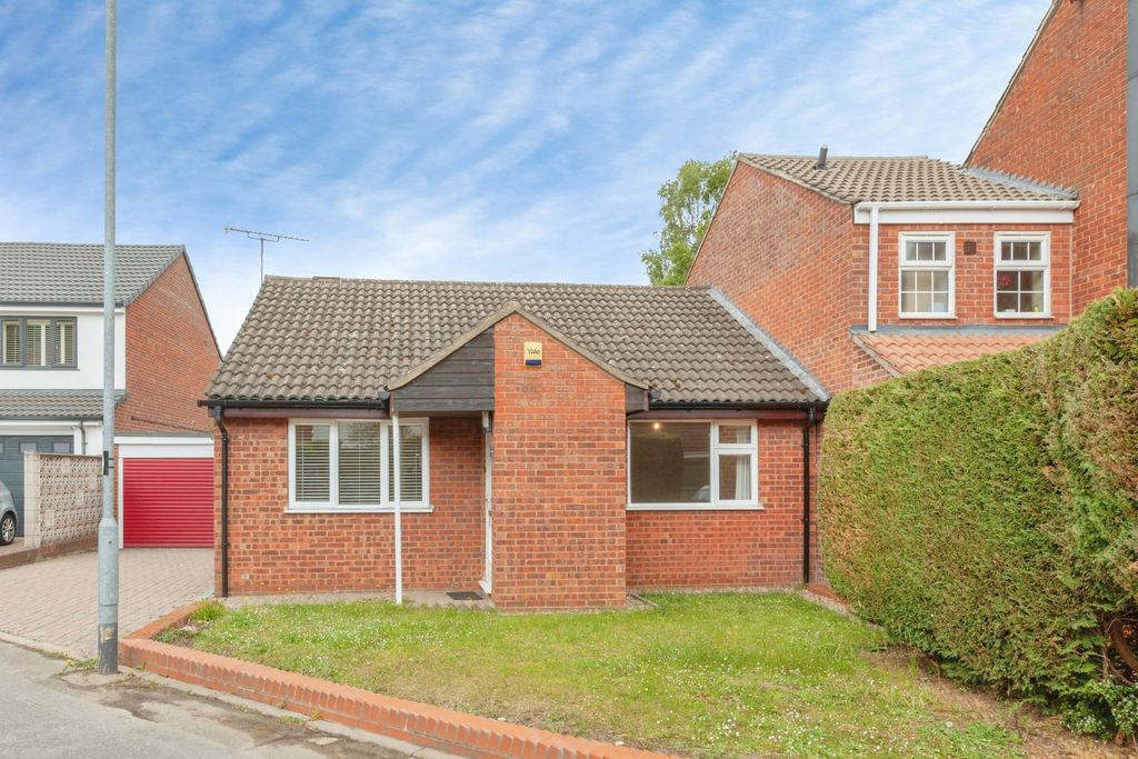 Additional image 18 of 2 bed bungalow for saleWinterton Close, Thurmaston, Leicester, Leicestershire LE4