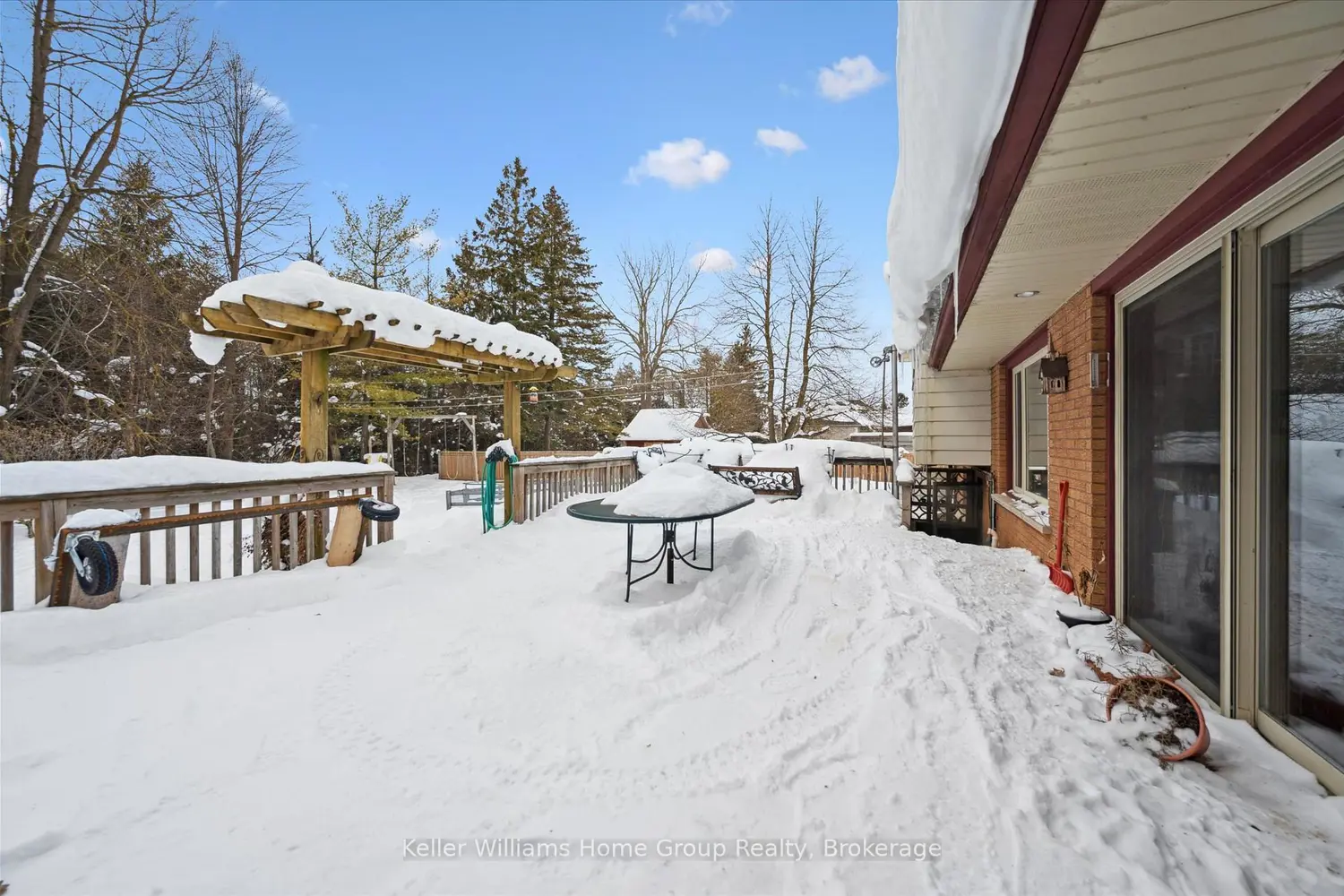 Additional image 16 of 143 Conestoga Street