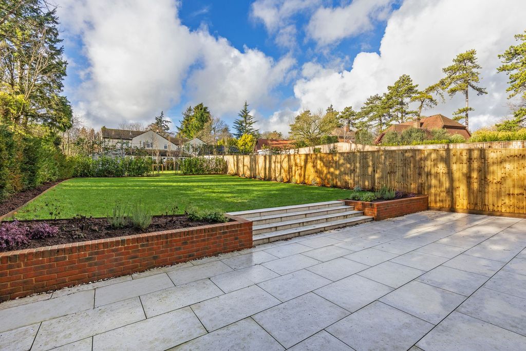 Additional image 4 of 5 bed detached house for saleOld Hillside Road, Winchester SO22