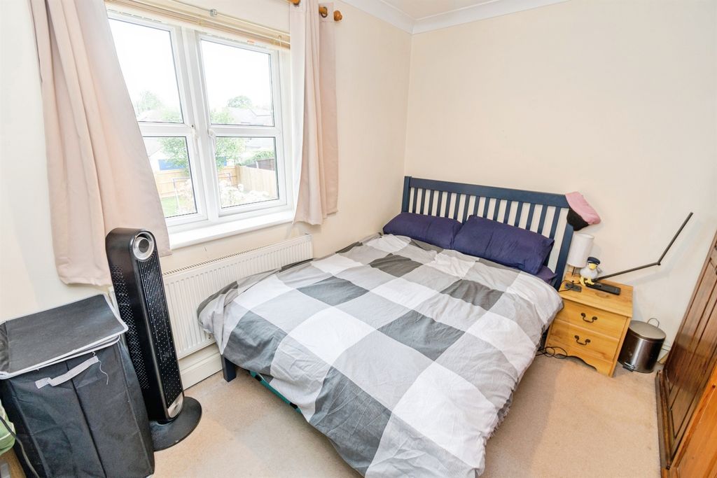 Additional image 6 of 1 bed flat for saleWinchester Road, Southampton SO16