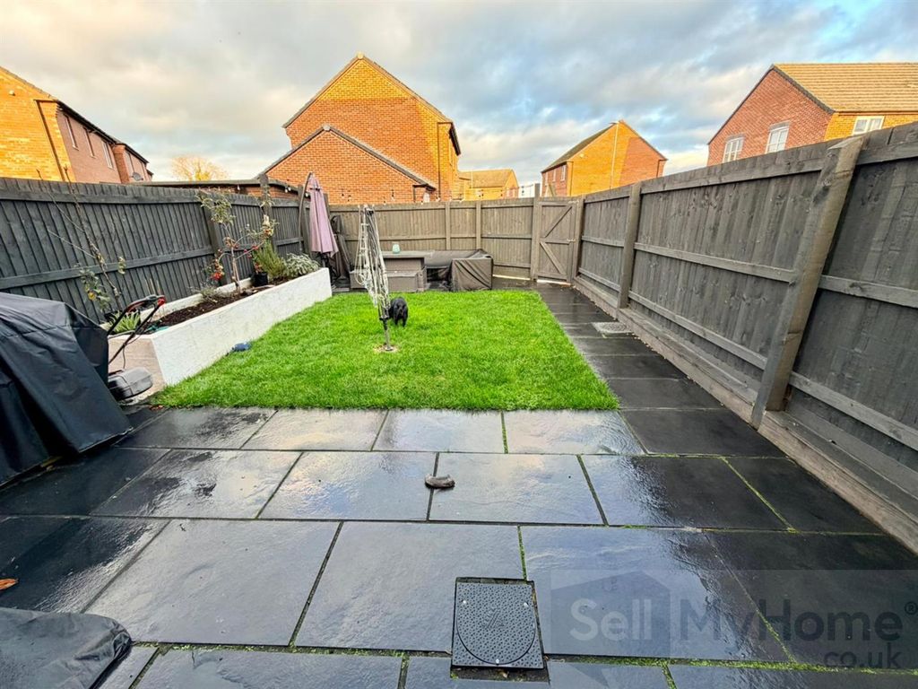 Additional image 12 of 3 bed semi-detached house for saleHigh Street, Fleckney, Leicester LE8