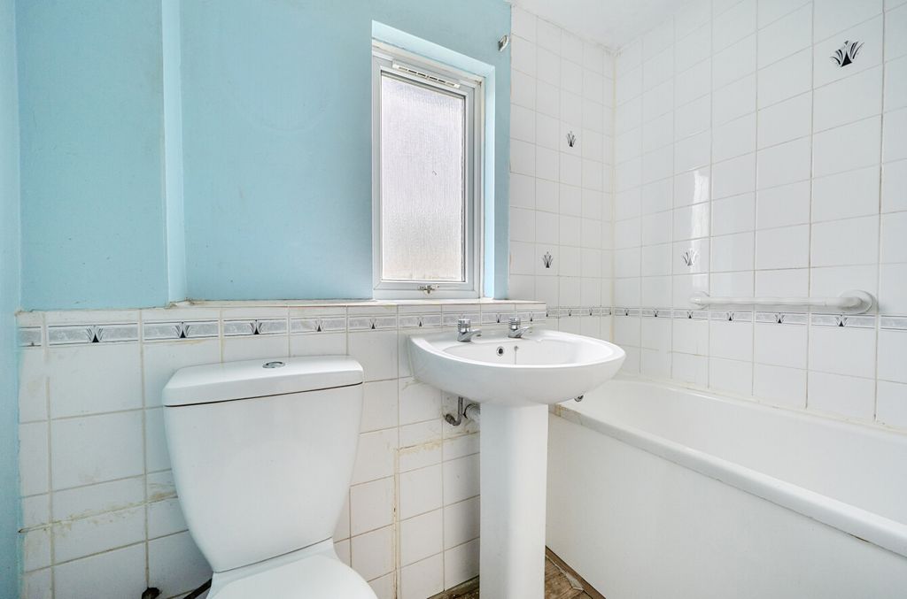 Additional image 20 of 3 bed maisonette for salePatten Ash Drive, Wokingham, Berkshire RG40