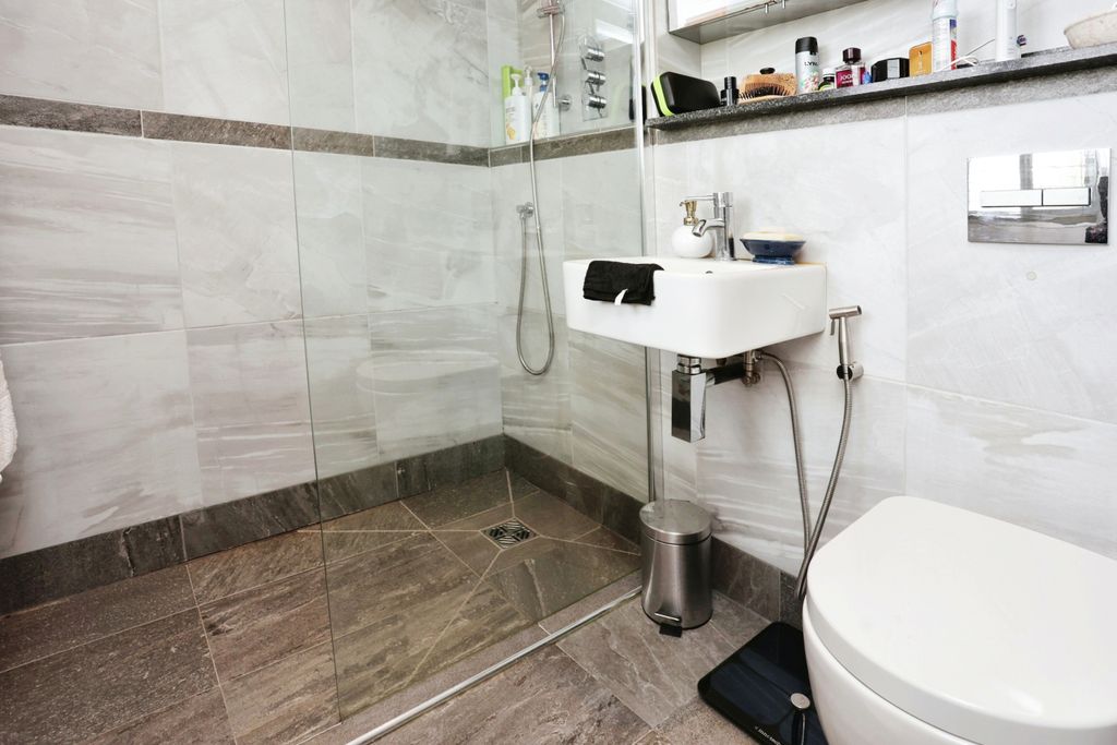 Additional image 10 of 2 bed semi-detached house for saleAlthorpe Drive, Loughborough, Leicestershire LE11