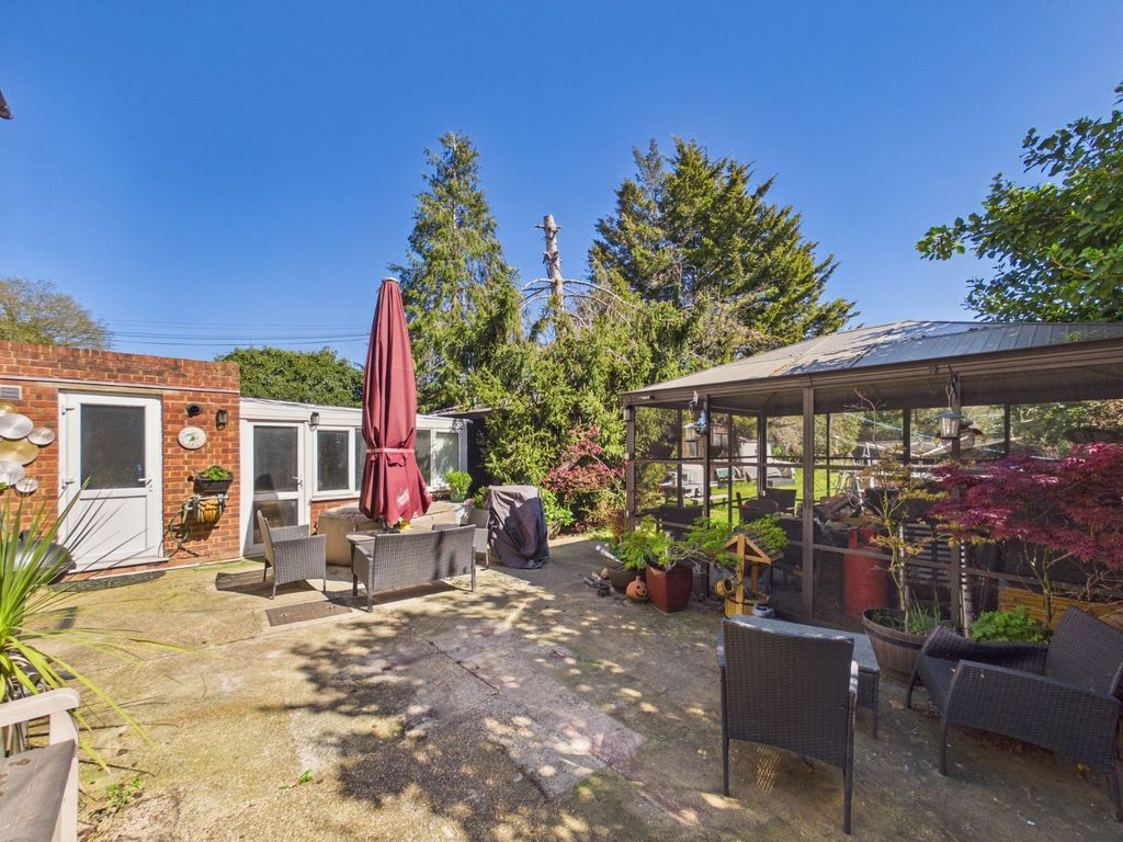 Additional image 9 of 3 bed detached house for saleClockhouse Lane, Ashford, Surrey TW15