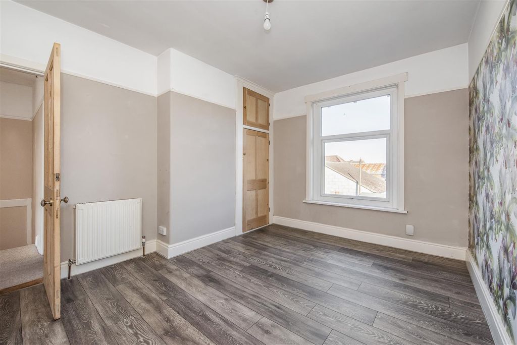 Additional image 16 of 3 bed semi-detached house for saleConiston Avenue, Portsmouth PO3
