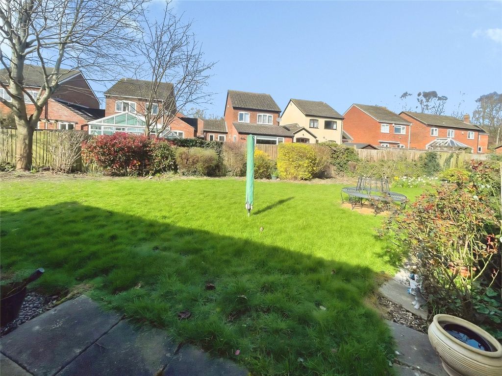Additional image 11 of 2 bed bungalow for saleDelisle Court, Loughborough, Leicestershire LE11