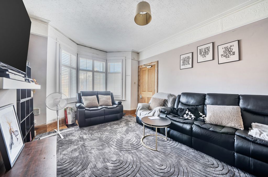 Additional image 14 of 2 bed flat for saleWinchester Road, Shirley, Southampton, Hampshire SO16