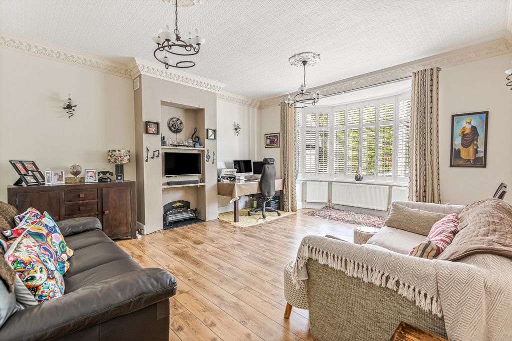 Additional image 6 of 6 bed detached house for sale5 Birches Road, Codsall WV8