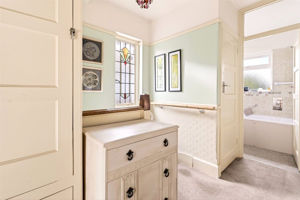 Additional image 6 of 3 bed detached house for saleHaynes Road, Worthing, West Sussex BN14