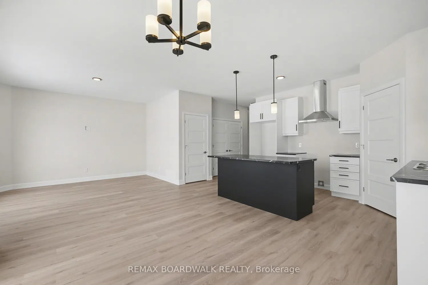 Additional image 5 of 967 Chablis Crescent