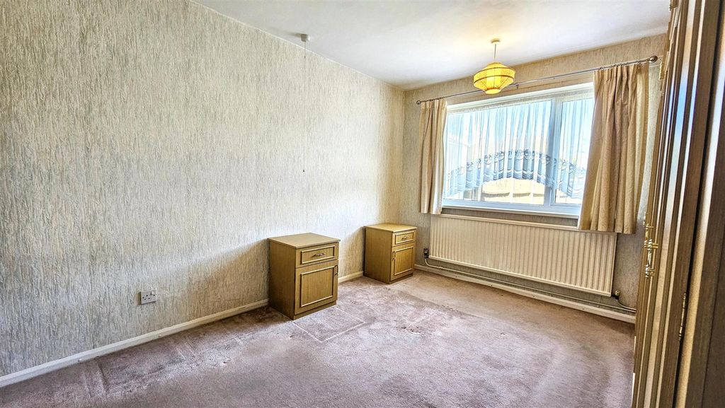 Additional image 8 of 3 bed semi-detached bungalow for saleBridport Close, Wigston LE18