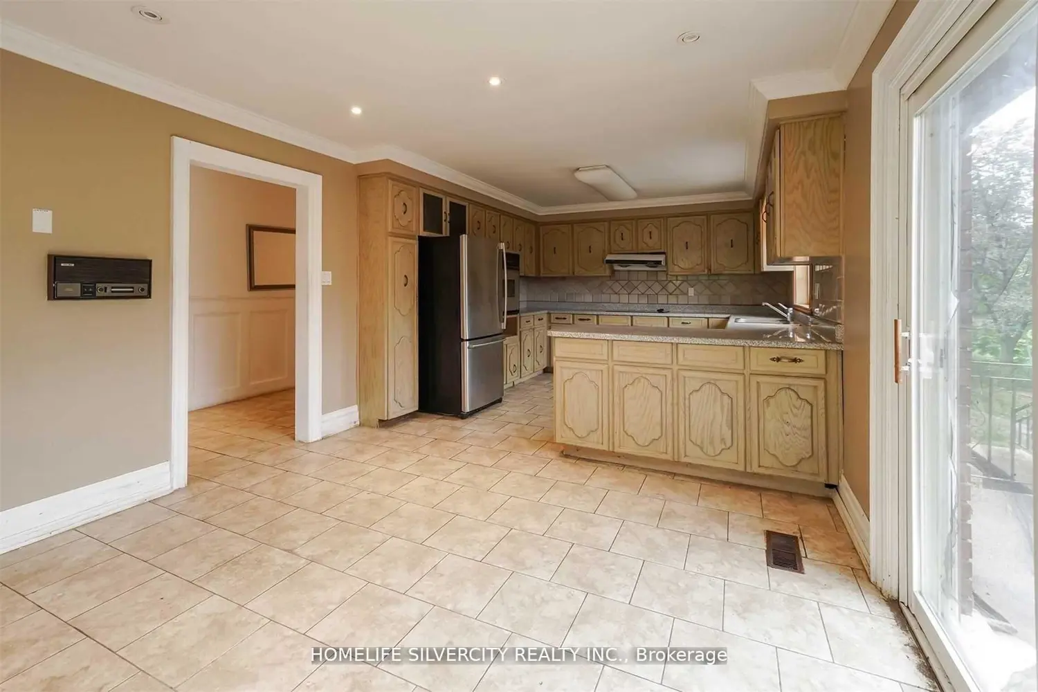 Additional image 7 of 4395 Castlemore Road