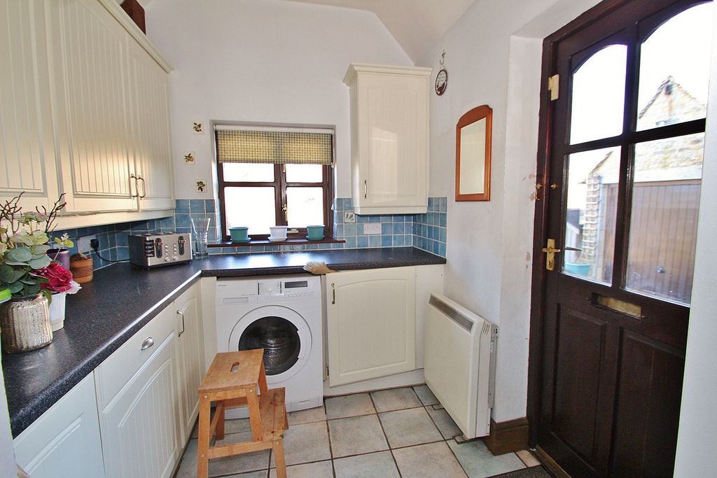 Additional image 7 of 3 bed detached house for saleCrawley Road, Witney OX28