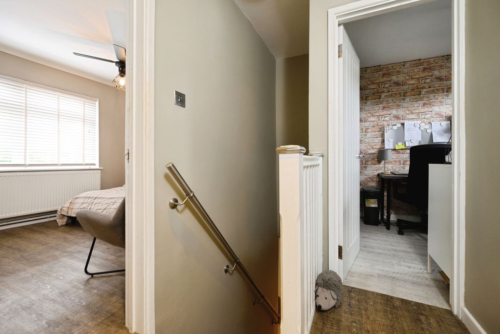 Additional image 11 of 3 bed detached house for saleWalker Road, Portsmouth, Hampshire PO2