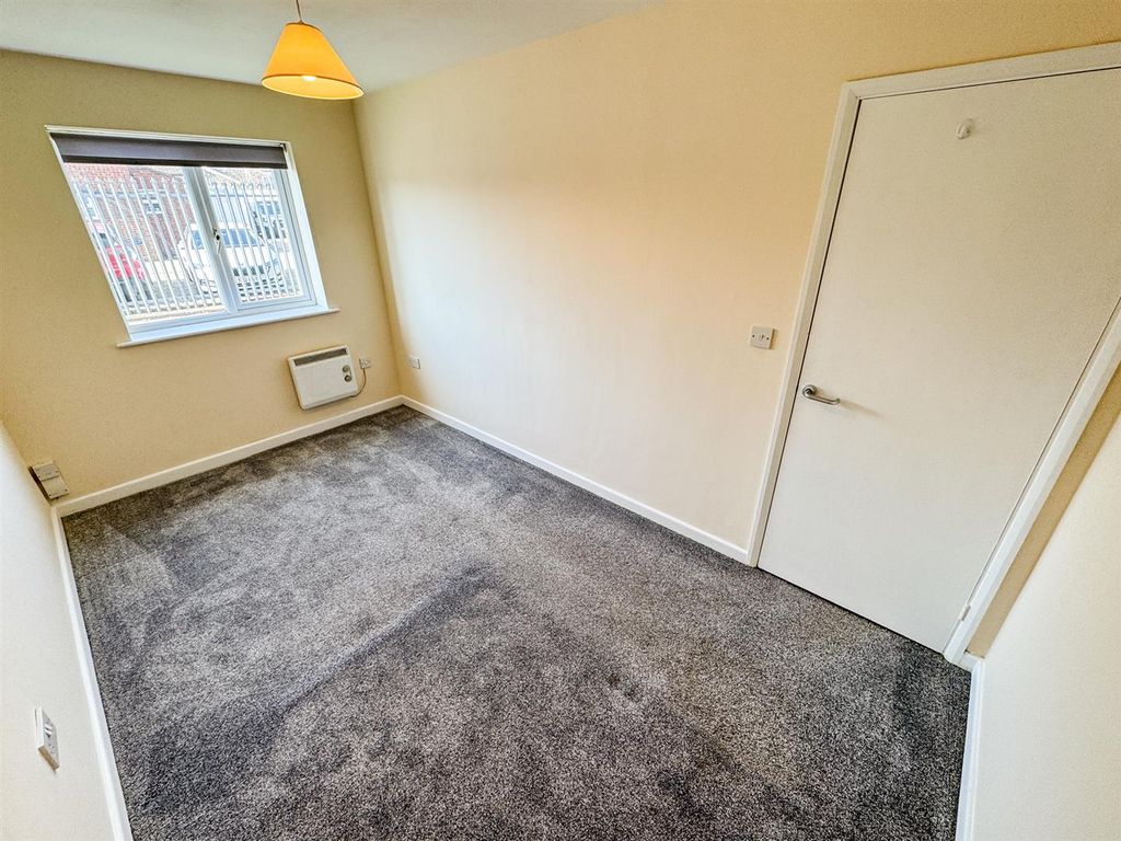 Additional image 9 of 2 bed flat for saleLangdale Grove, Corby NN17