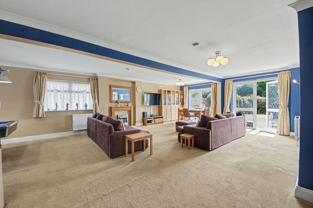 Additional image 7 of 4 bed detached bungalow for saleHeathfield Road, Sholing SO19