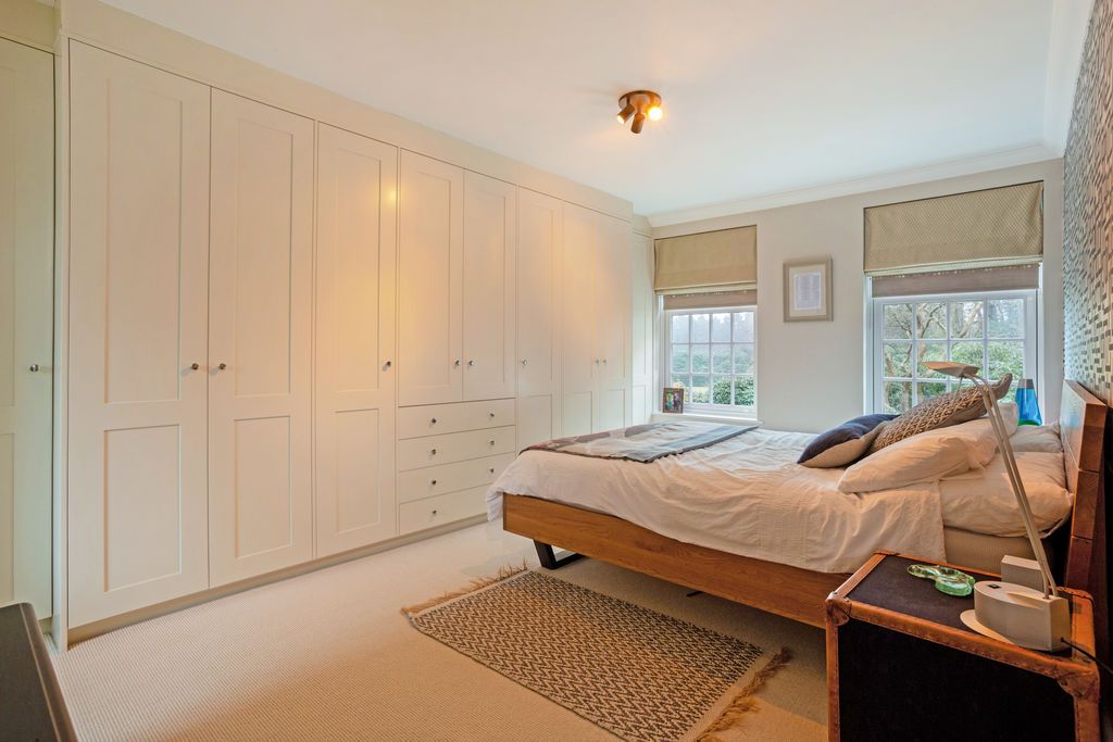 Additional image 14 of 3 bed terraced house for saleSnows Ride, Windlesham GU20