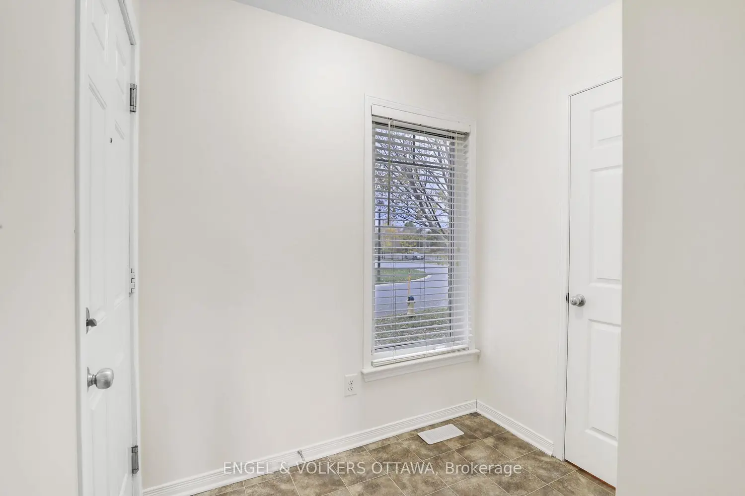 Additional image 6 of 270 Espin Heights