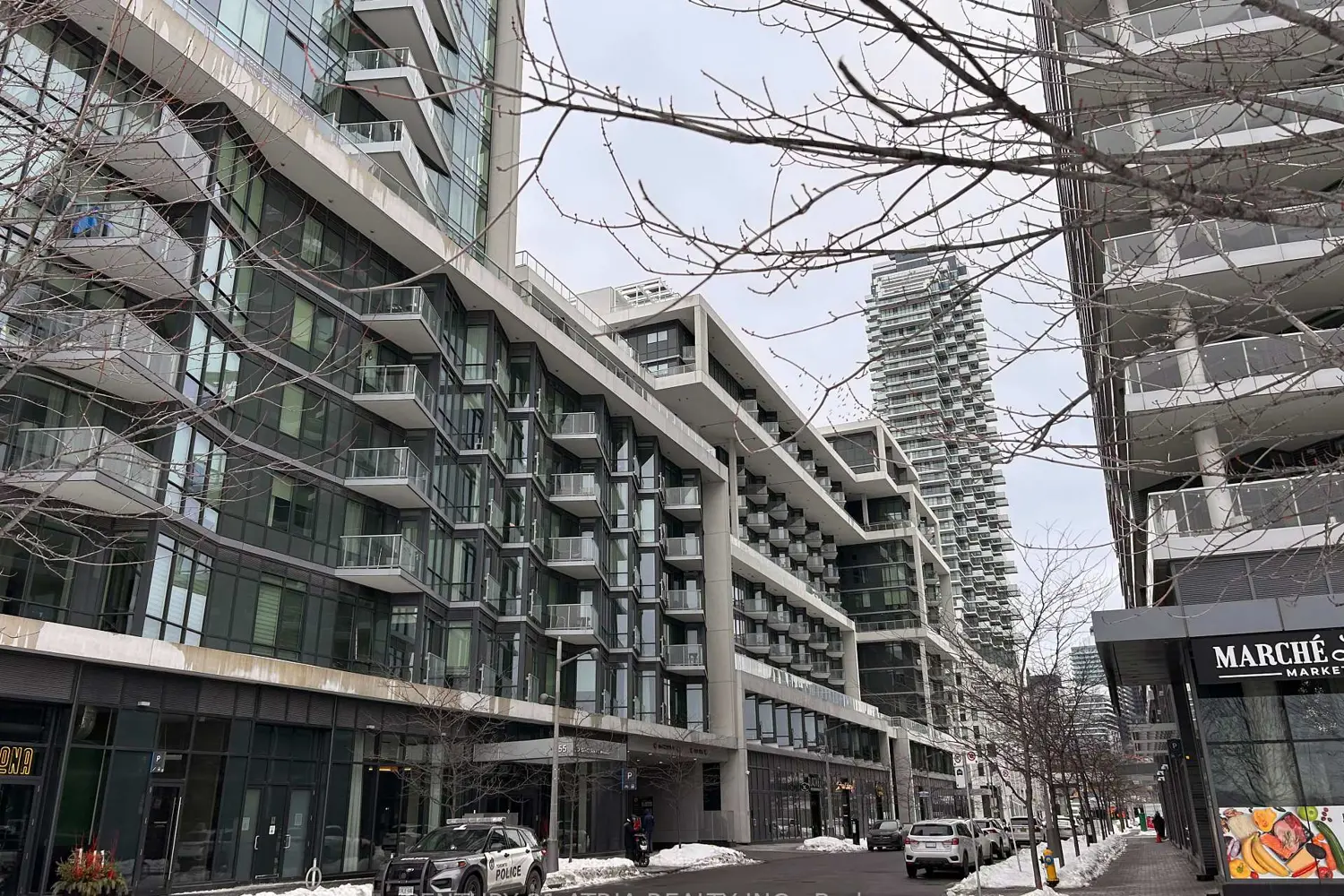 15 Merchant's Wharf 605