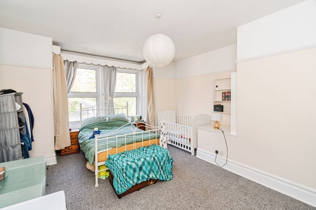 Additional image 8 of 3 bed end terrace house for saleFurzedown Road, Southampton, Hampshire SO17
