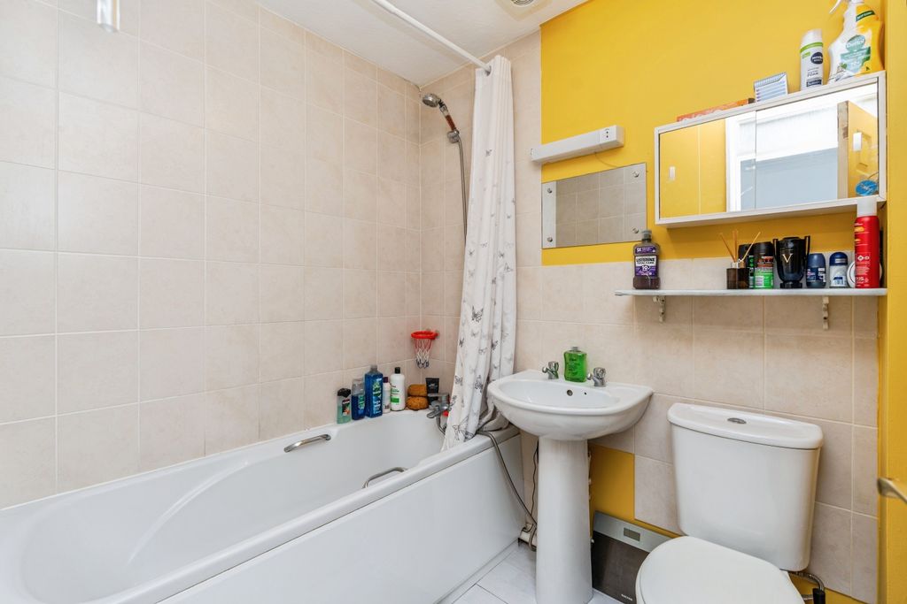 Additional image 15 of 2 bed terraced house for saleBrunel Road, Southampton SO15
