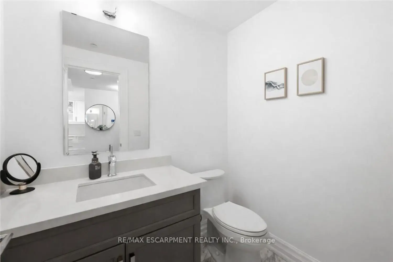 Additional image 6 of 2060 Lakeshore Road 1102