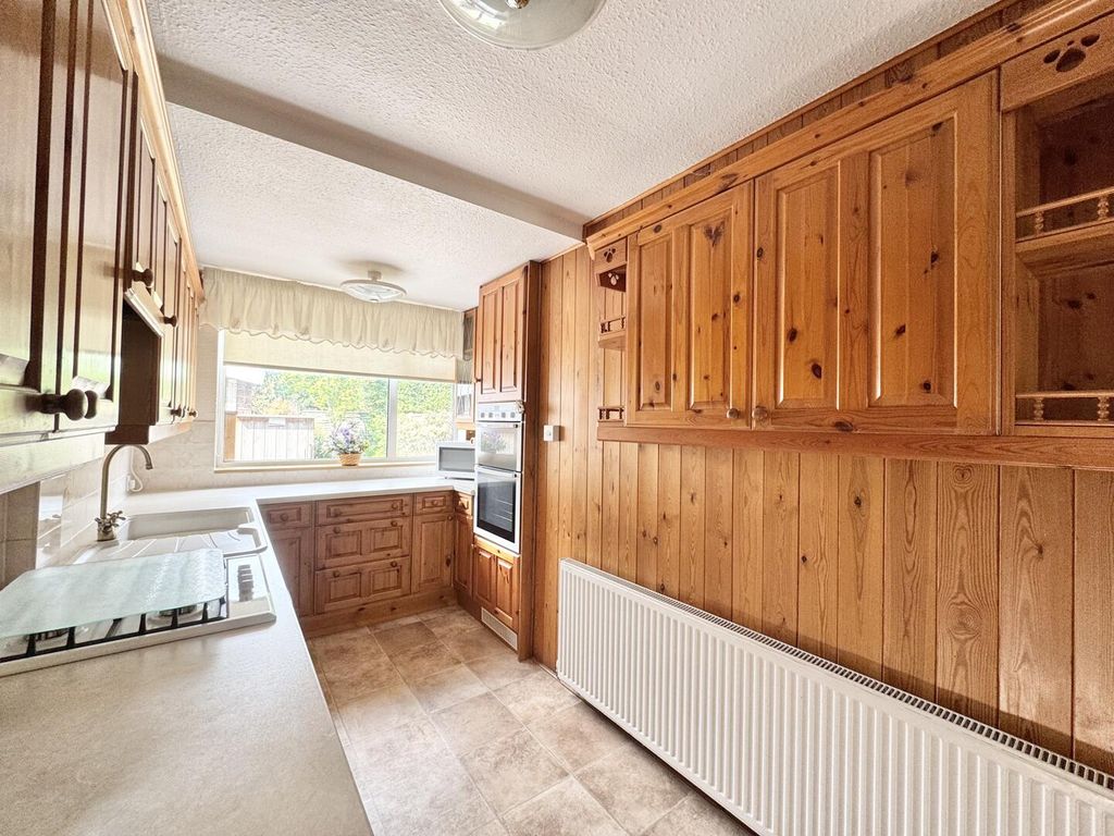 Additional image 10 of 3 bed semi-detached house for saleGrove Road, Blaby, Leicester LE8