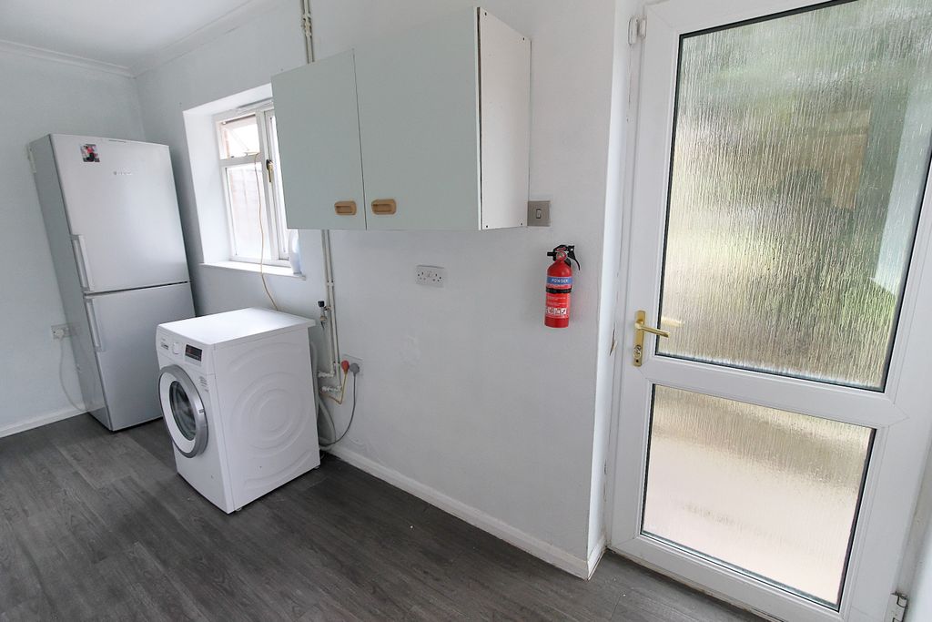 Additional image 7 of 4 bed semi-detached house for saleRosemead Drive, Oadby LE2