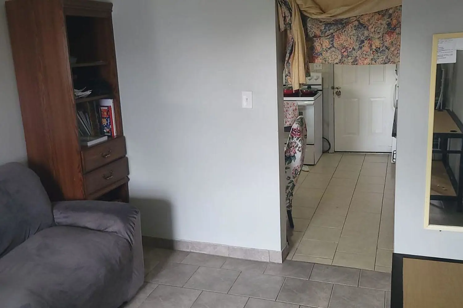 Additional image 12 of 1238 Niagara Street 1240